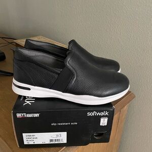 Grey's Anatomy women’s leather Black Loafers Slip-Ons Minimalist Design